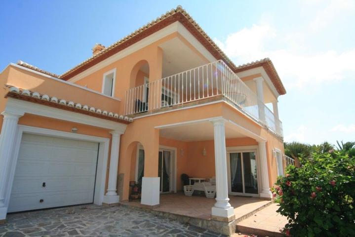 Casa En venta en Pinar De Advocat-Cometa, Moraira photo 0