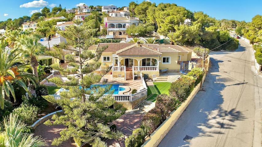 Casa En venta en Calle Eduard Grieg, Portichol - Balcón Al Mar, Jávea-xàbia photo 0