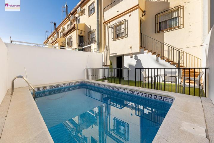 Venta de casa adosada con piscina en Belicena (Granada) photo 0