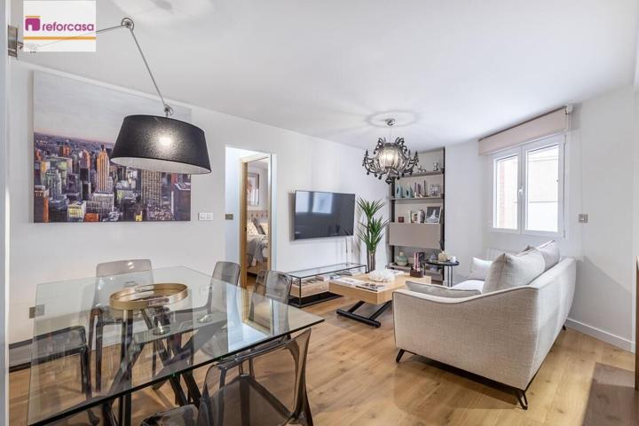 FANTÁSTICO APARTAMENTO TOTALMENTE REFORMADO EN PLENO CENTRO DE GRANADA photo 0
