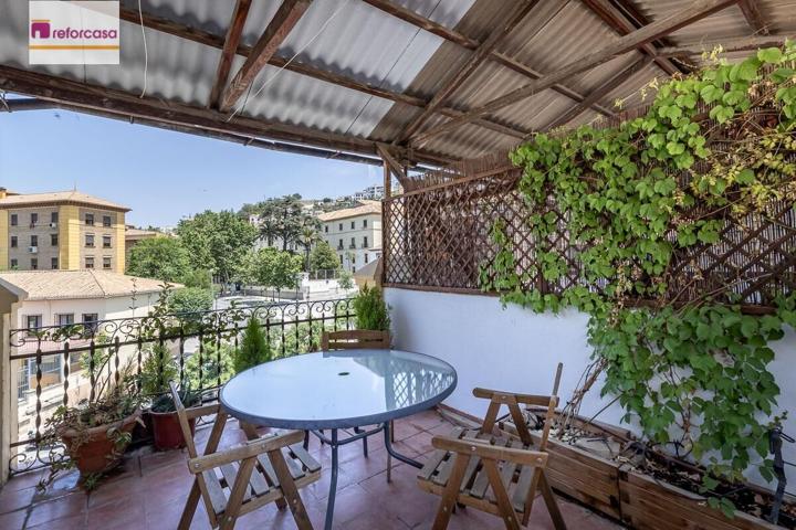Vivienda con Licencia Turística junto al Arco de Elvira photo 0