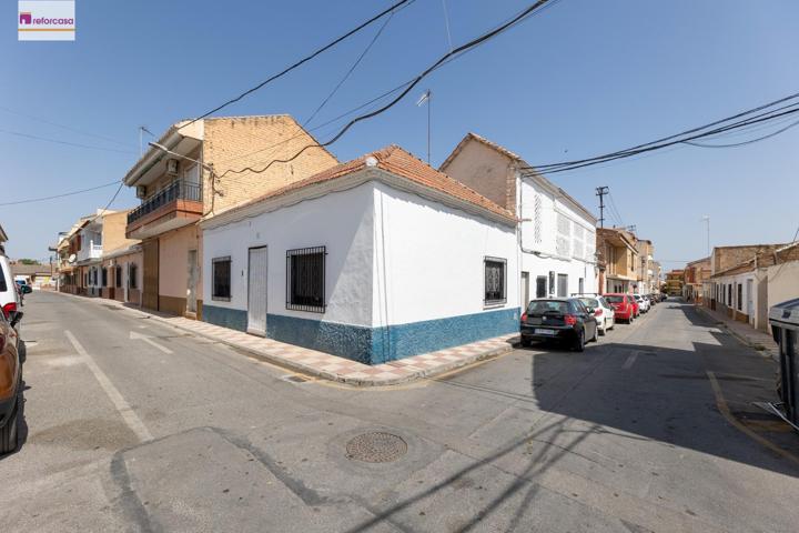 Casa en planta baja + garaje + patio ¡Para reformar! photo 0