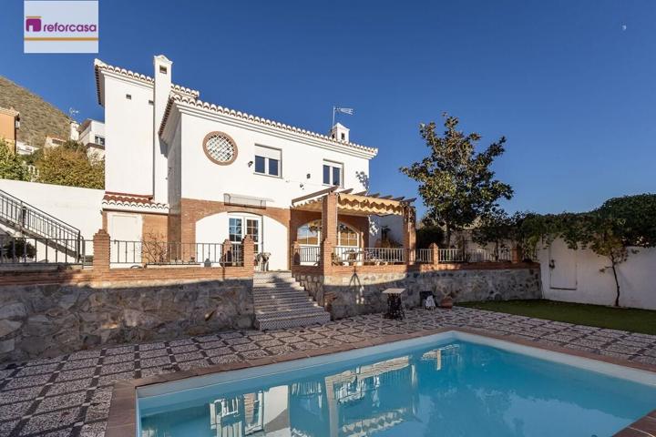 Chalet con vistas increíbles en Cenes de la Vega. photo 0