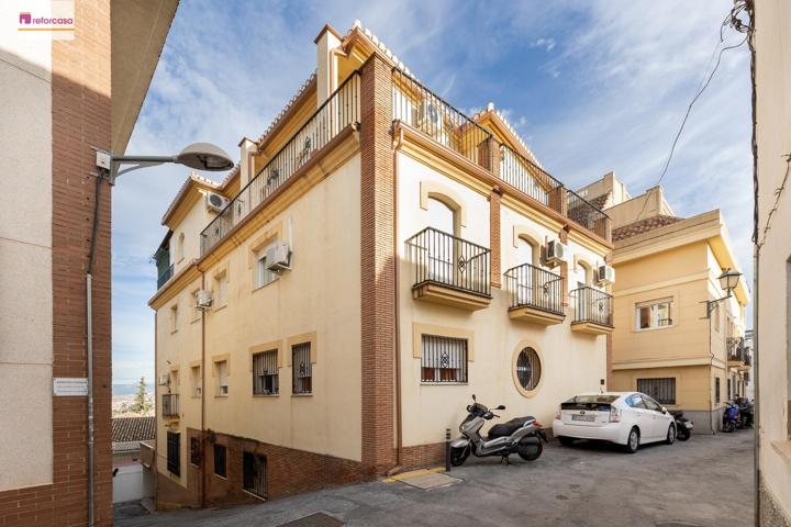 Piso de 3 habitaciones en Barrio de Monachil. photo 0