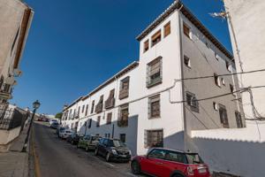 Amplio apartamento situado en Albaicín Alto en casa corrala con vistas a la Alhambra photo 0