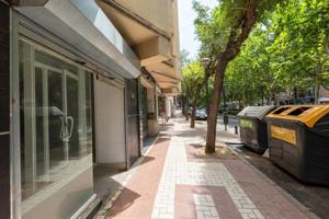 Local comercial en Granada zona Zaidin - Ref. 325842 photo 0