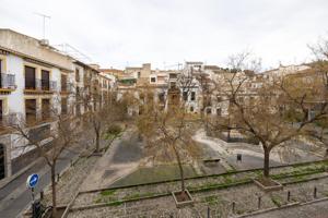 OPORTUNIDAD UNICA EN EL BARRIO DE SAN ILDEFONSO photo 0