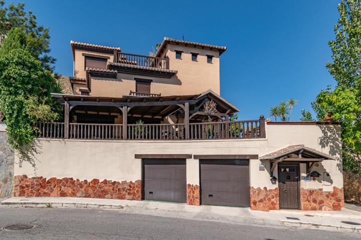 PRECIOSO CHALET EN CERRO DEL ORO-CENES DE LA VEGA photo 0