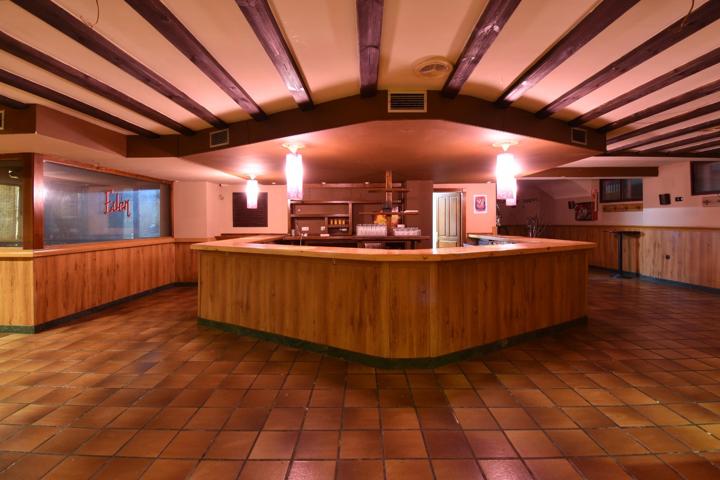 Se vende increíble oportunidad de negocio en la mejor zona de Durcal photo 0