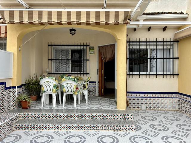 CASA DE 3 DORMITORIOS EN LOS ALZCÁZARES photo 0