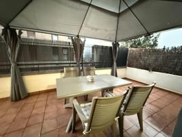 Planta baja con gran terraza, con 2 plazas de parkings y trasteros incluidos photo 0