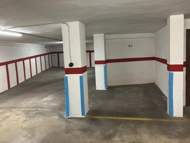 Plaza de garaje photo 0