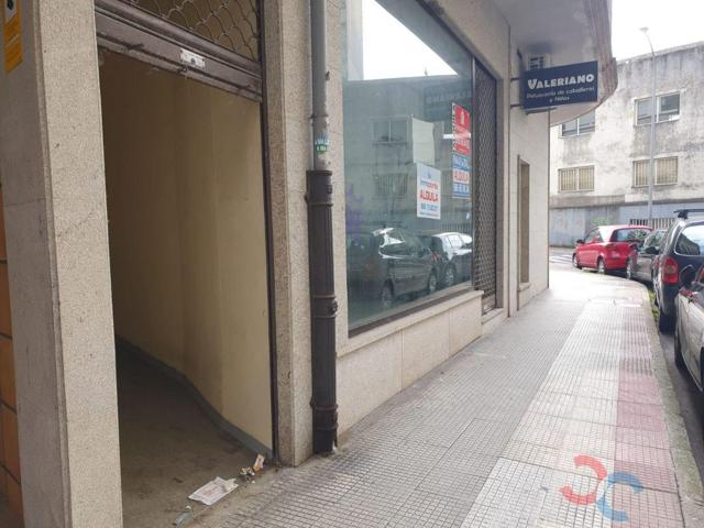 Local En venta en Pontevedra, Pontevedra photo 0