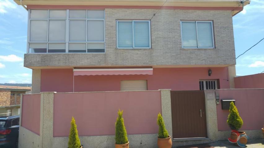 Casa En venta en Pontevedr, Pontevedra photo 0