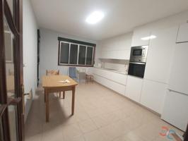 Piso En venta en Poio, Poio photo 0
