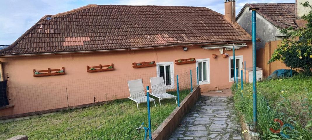 Casa En venta en Lugar Casas Novas, Pontevedra photo 0