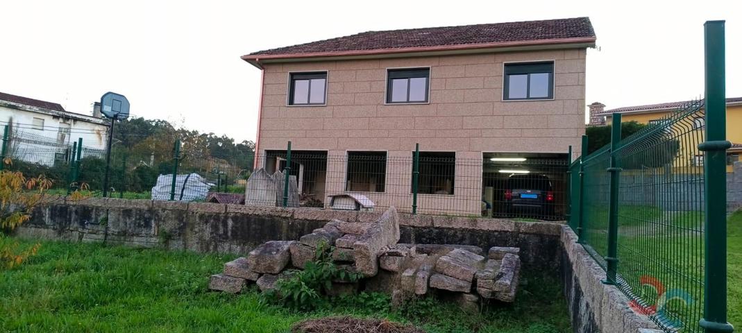 Casa En venta en Alba, Pontevedra photo 0