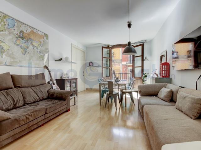 Piso En venta en El Raval, Barcelona photo 0