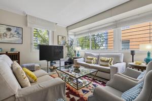 Vivienda muy luminosa de tres dormitorios en urbanización con piscina, trastero, parking y posibilidad plaza adicional photo 0