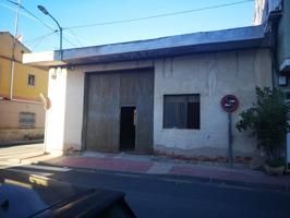 Se vende inmueble para local o para construir casa o edificio. photo 0