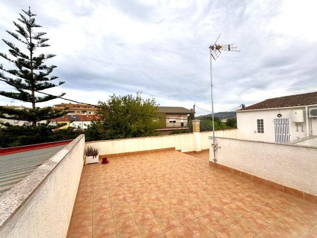 CASA A LA VENTA COMPLETA PARA ENTRAR A VIVIR. photo 0
