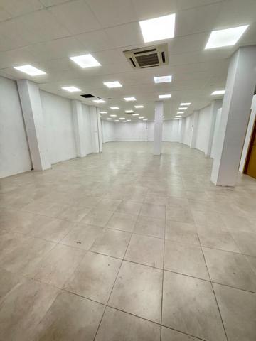 ESTUPENDO LOCAL COMERCIAL EN CASILLAS ALQUILER O VENTA photo 0