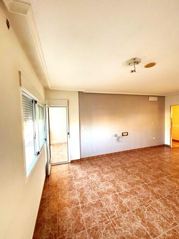 Piso a la venta en Zeneta photo 0