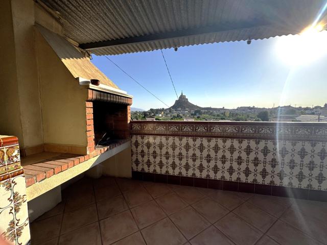 Se vende casa ubicada en el centro de la pedanía de Monteagudo. photo 0