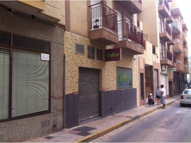 Local comercial en venta photo 0
