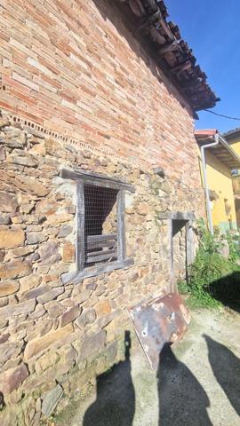 RIOSA.CUADRA DE PIEDRA CON PAJAR Y FINCA. photo 0