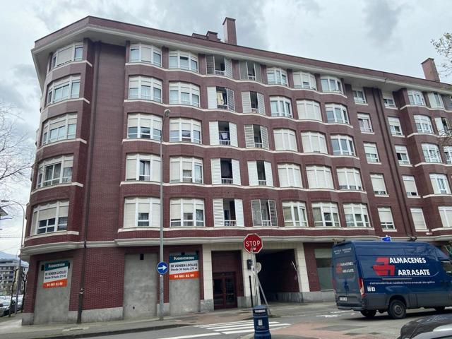 Piso en venta en Durango (Gallanda) con camarote y 2 garajes y 2 trasteros. photo 0