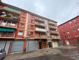 Piso en venta en Abadiño - Matiena (San Andres) photo 0