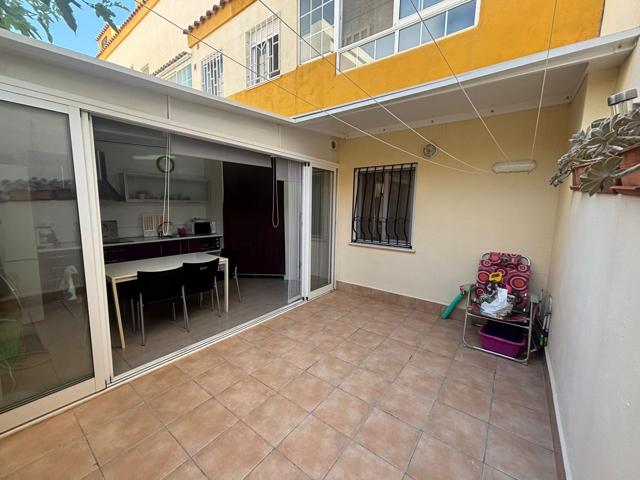 ¡Preciosa planta baja a tan solo 50 metros de la playa! PORTOFINO IV photo 0