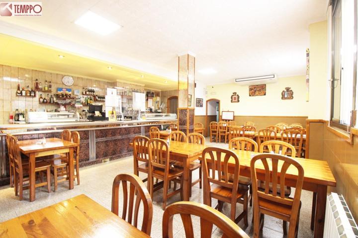 RESTAURANT en ALQUILER, junto con Vivienda y local de 150m2 photo 0