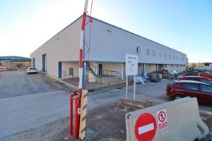 Gran Nave Industrial en Valls a la Venta photo 0