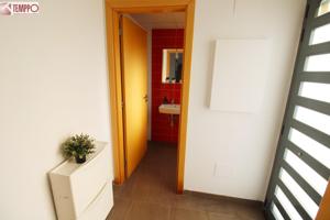 Espacio y mucha luz, para esta casa! photo 0