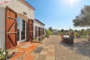 Masía con encanto en El Vendrell – ¡Tu oasis privado cerca de todo! photo 0