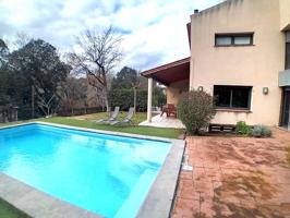 ! Preciosa casa con piscina en Can Derrocada ! photo 0