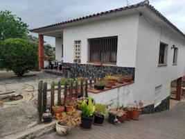Casa - Chalet en venta en Llinars del Vallès de 195 m2 photo 0