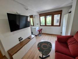 Apartamento en alquiler en Zaragoza de 50 m2 photo 0