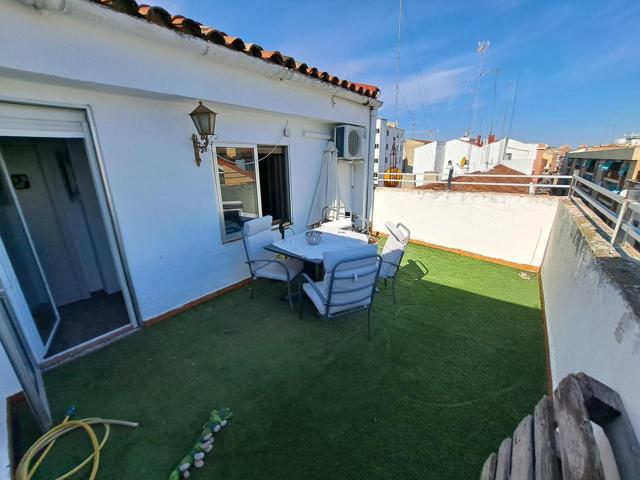 Ático en venta en Zaragoza de 66 m2 photo 0