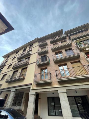 Piso En venta en Calle Academia Cerbuna, 6, Barbastro photo 0