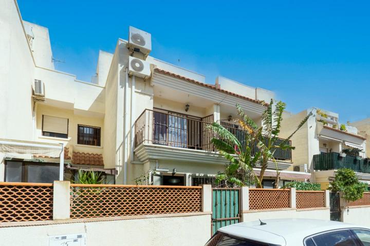 Bungalow en venta en Gran Alacant de 120 m2 photo 0