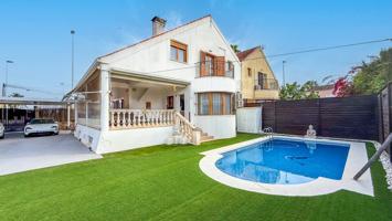 Casa - Chalet en venta en Valverde - Elche de 375 m2 photo 0