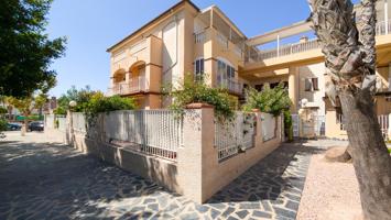 Bungalow en venta en Santa Pola de 80 m2 photo 0