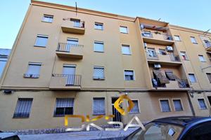 Piso en venta con muy pocos gastos de comunidad, zona Castalia, Castellón photo 0