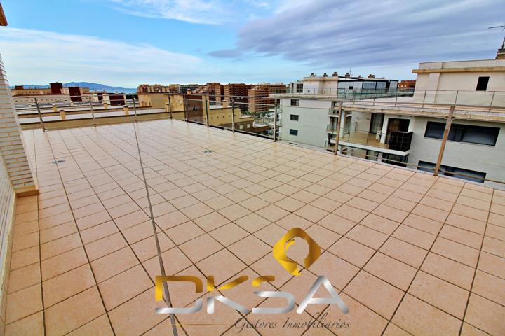 Impresionante ático dúplex en venta con vistas al mar y montaña, Oropesa photo 0