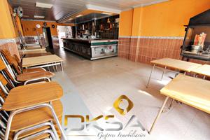 Amplia casa con restaurante en la planta inferior, Vila-real photo 0