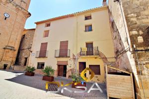 Casa con encanto en el Ayuntamiento de Cabanes photo 0
