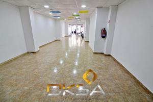 Local comercial con posibilidad de cambio a vivienda en el Grao de Castellón photo 0